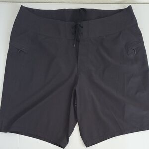 Lululemon Size 36 Men's Black Shorts